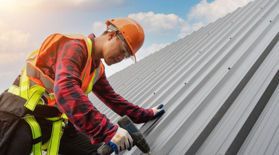 Professional Emergency Roof Repairs services in Longdale, OK